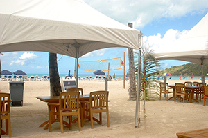 Cocos beach bar